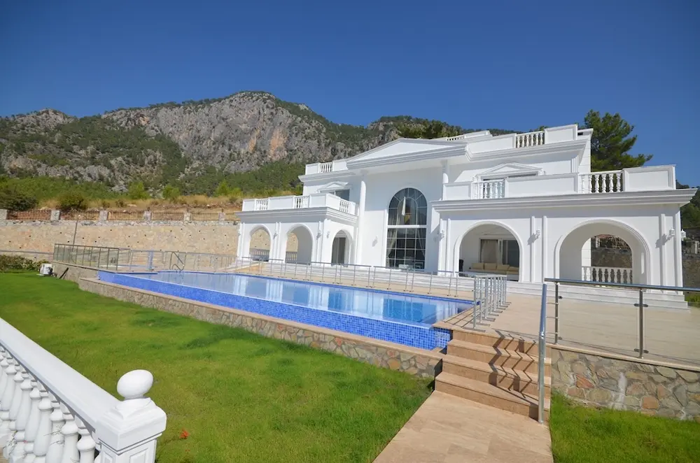 Dalaman White House